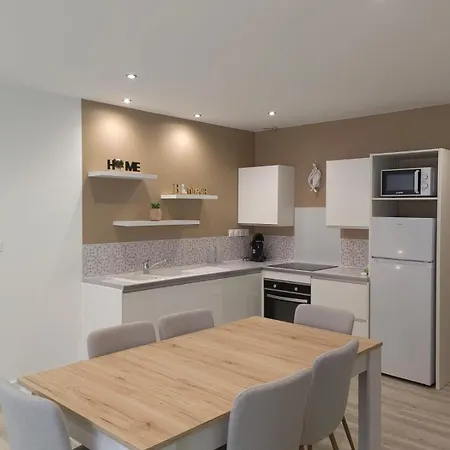 Lägenhet Bel Bord Du Rhone